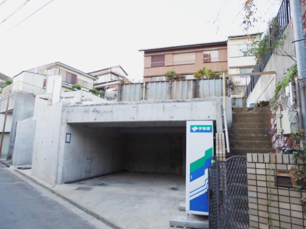 Local photos, including front road