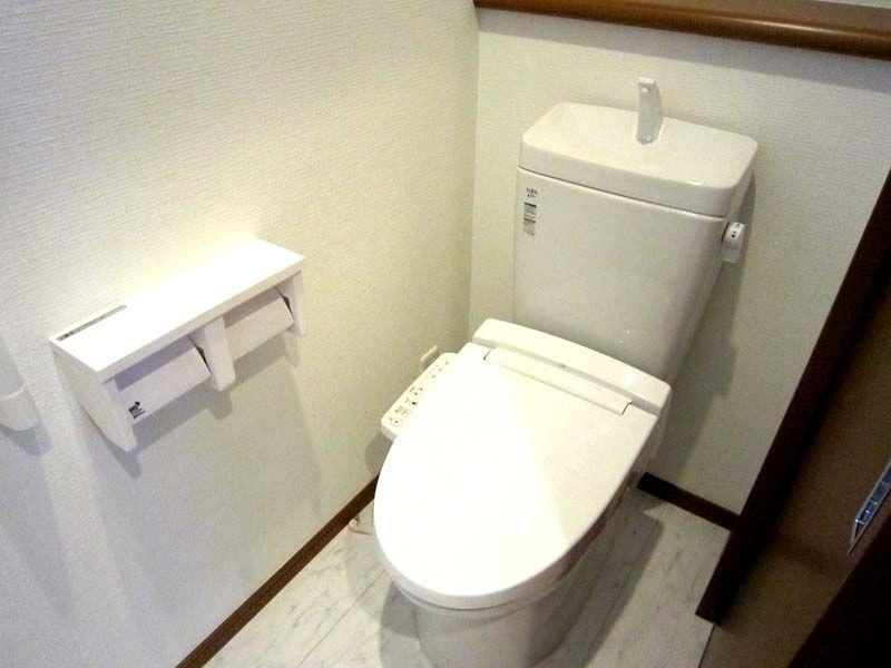 Toilet