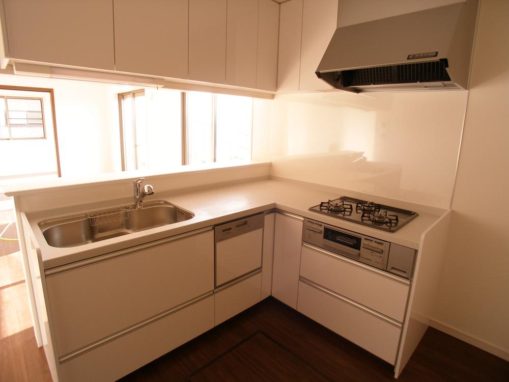 Same specifications photo (kitchen). ( Building) same specification