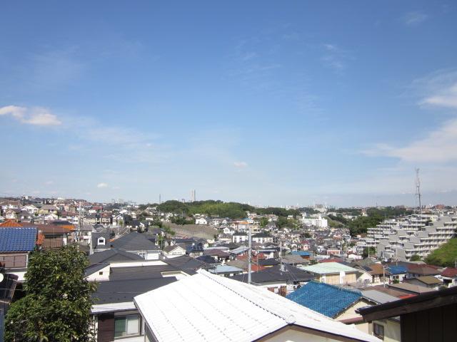 View photos from the dwelling unit. View from local (September 2013) Shooting