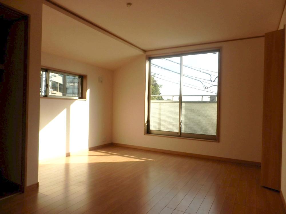 Non-living room. The company specification example photo