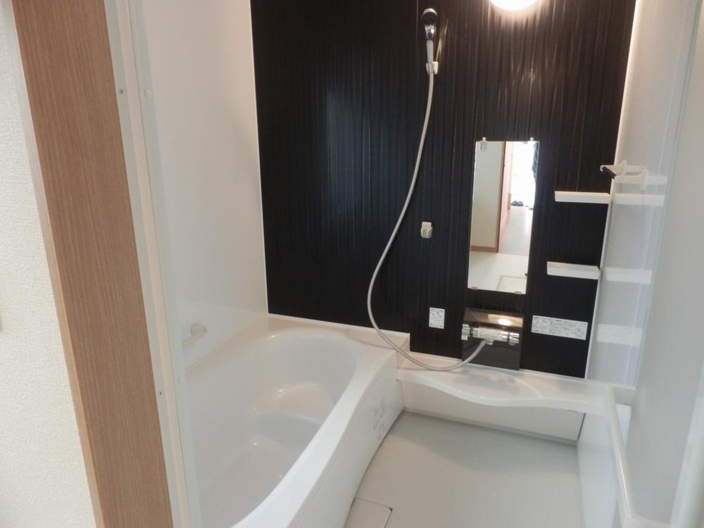 Bathroom. Bathroom photo Shooting date 2013 / 12 / 23