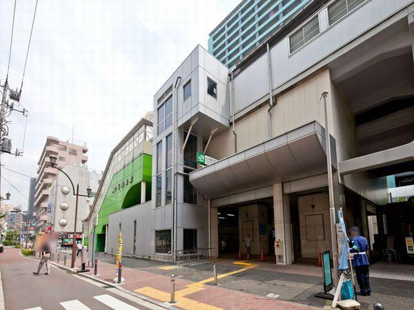 station. 2100m until the JR Negishi Line "Ishikawa-cho" station