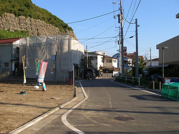 Local photos, including front road. Local (September 2013) Shooting