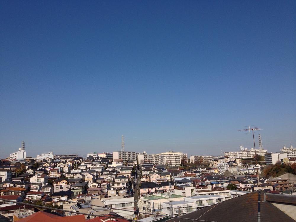 View photos from the dwelling unit. View from the local site (December 2013) Shooting