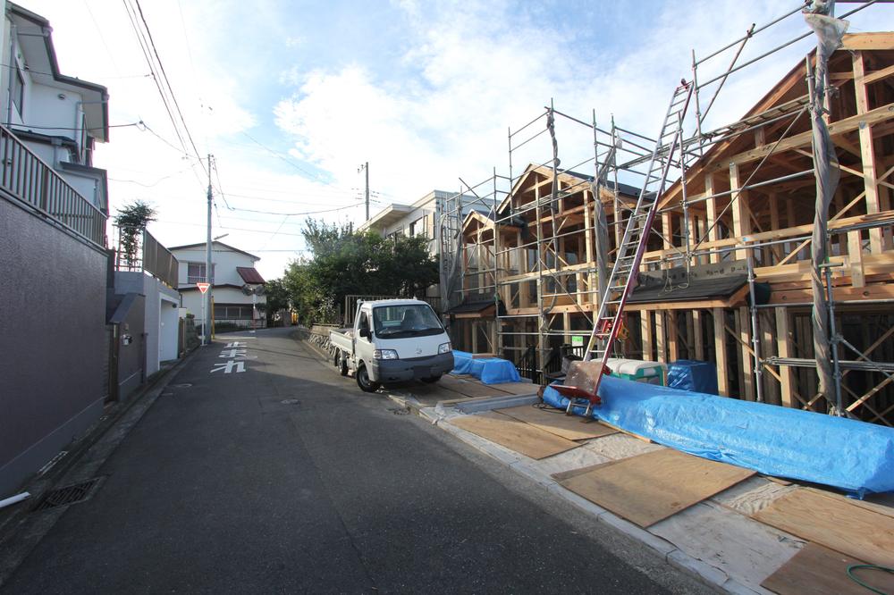 Local photos, including front road. Local (September 2013) Shooting