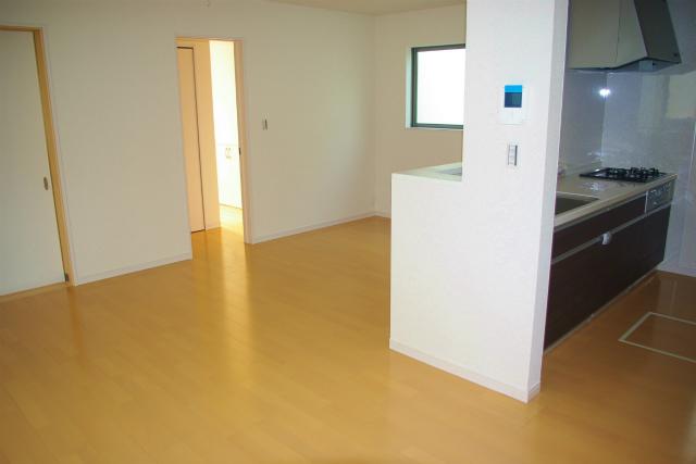 Living.  [5 Building] Room (August 2013) Shooting