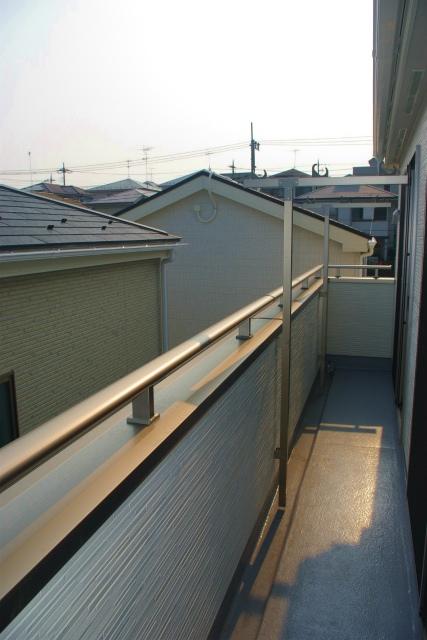 Balcony.  [5 Building] Local (August 2013) Shooting