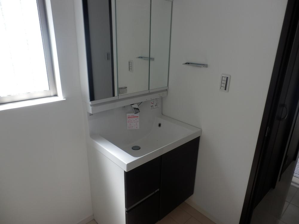 Same specifications photos (Other introspection). The company specification example Washroom photo