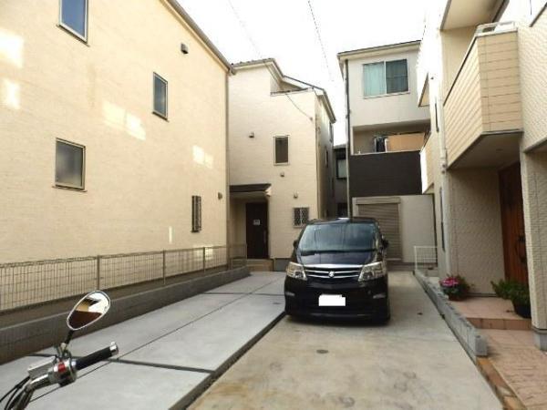 Local appearance photo