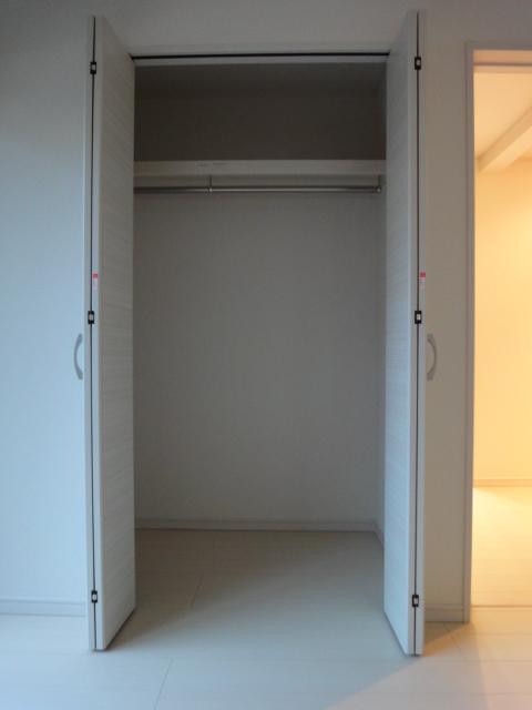 Receipt. Indoor (11 May 2013) Shooting