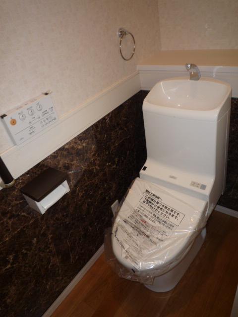 Same specifications photos (Other introspection)