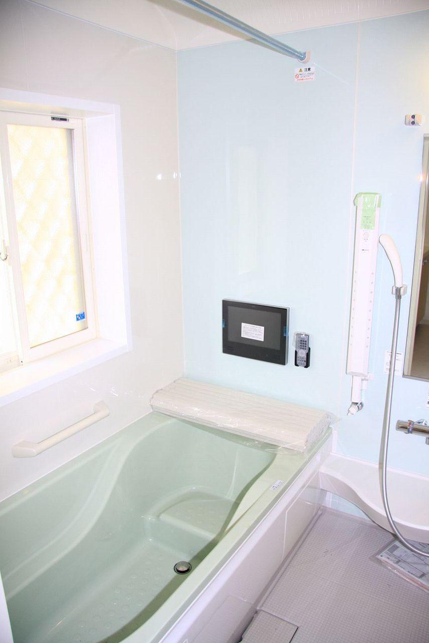 Same specifications photo (bathroom). Same specifications