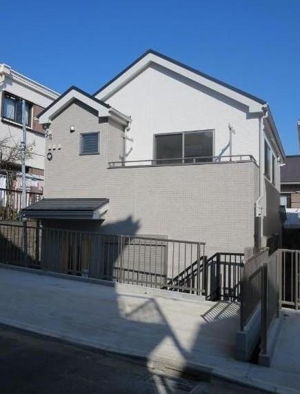 Local appearance photo