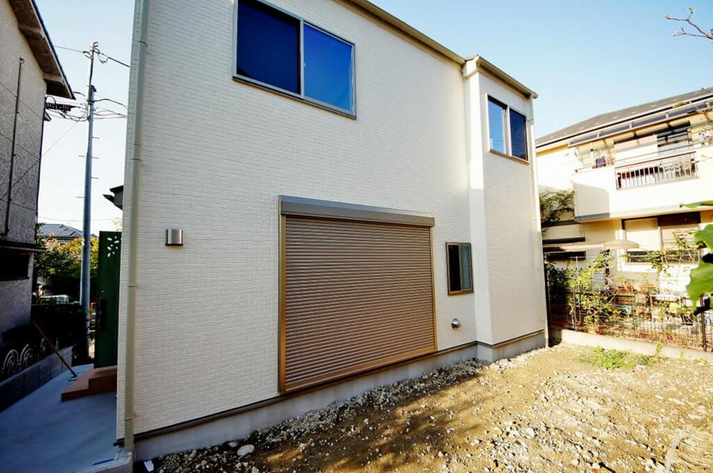 Local appearance photo