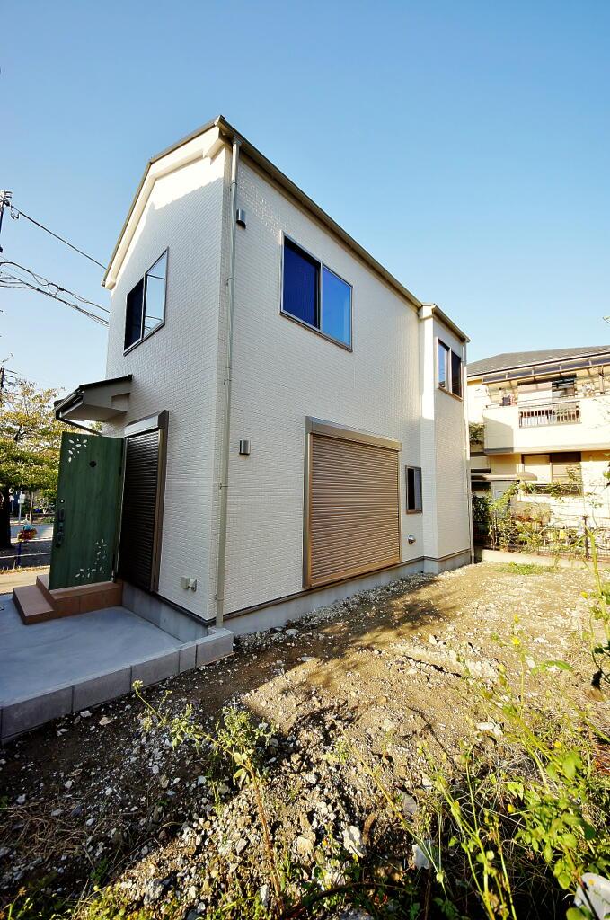 Local appearance photo