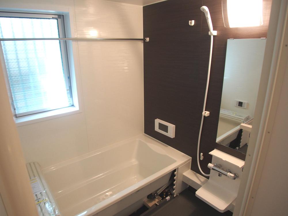 Bathroom. Indoor (September 2013) Shooting