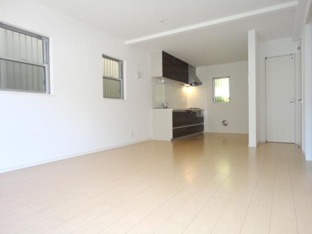 Living. Indoor (September 2013) Shooting