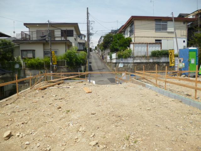 Other local. Local (July 2013) Shooting