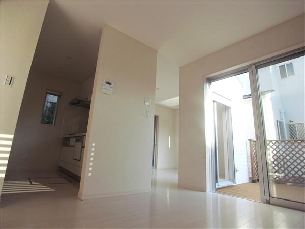 Living. Living 2013 / 08 shooting