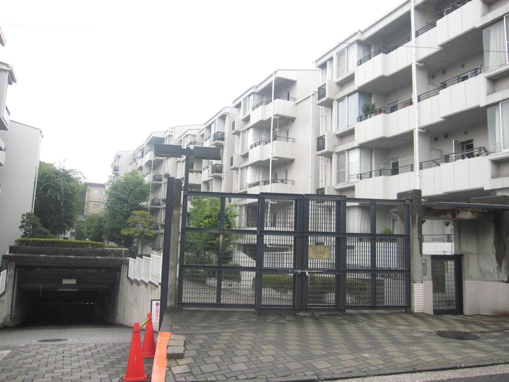 Local appearance photo. Janitor working hours are 7:30 ~ 21:30. Management system good.