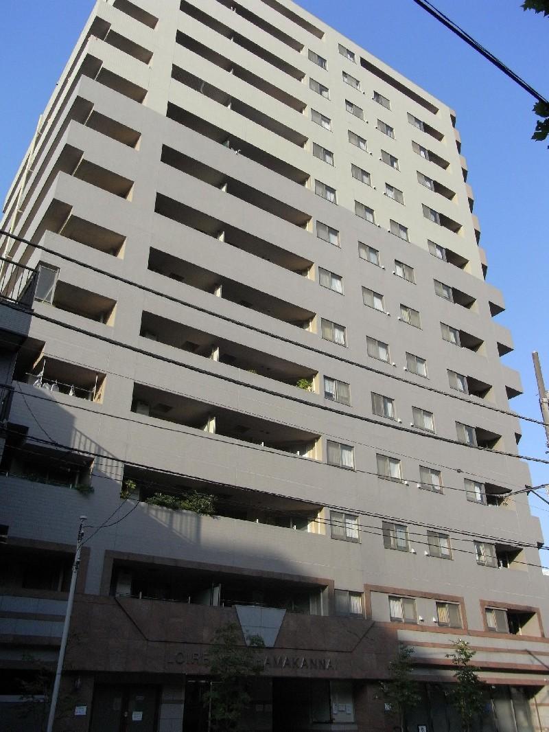 Local appearance photo. There is no building to block the view to the front, For the southeast, View is good and bright rooms position. Also, Ventilation is also good because the window is often per corner room.