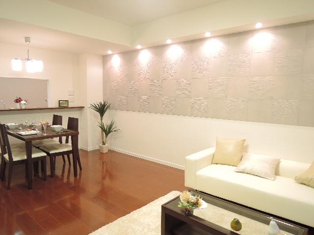 Living. Living dining Ecocarat adopted!