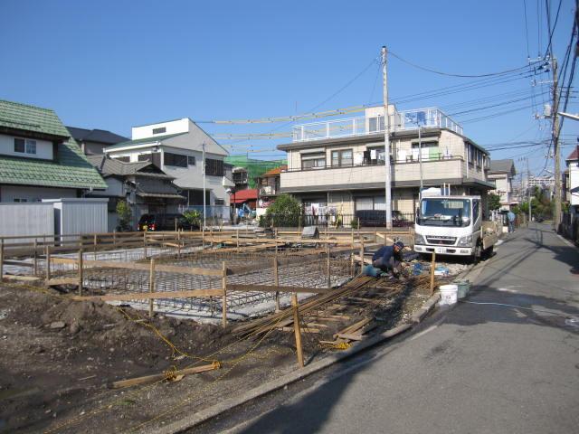 Local appearance photo. Local (11 May 2013) Shooting