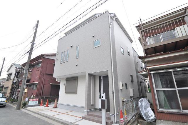 Local photos, including front road