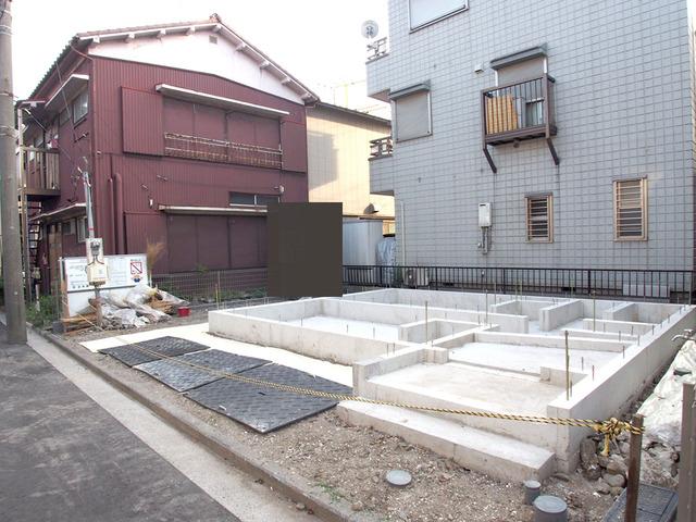 Local appearance photo