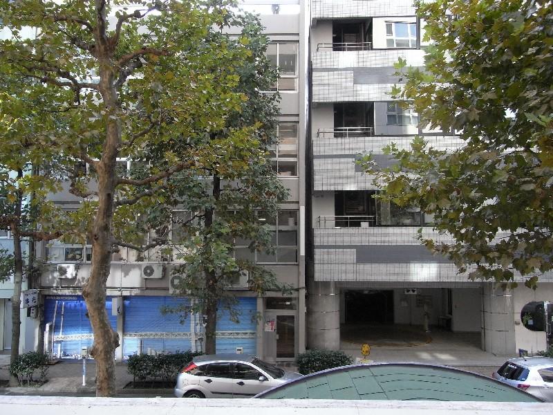 View photos from the dwelling unit