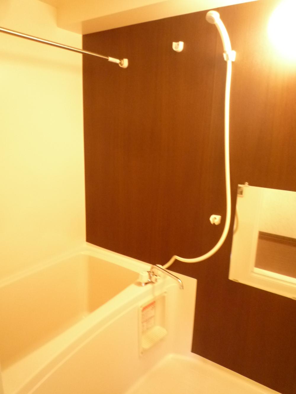 Bathroom. Add-fired function with Otobasu