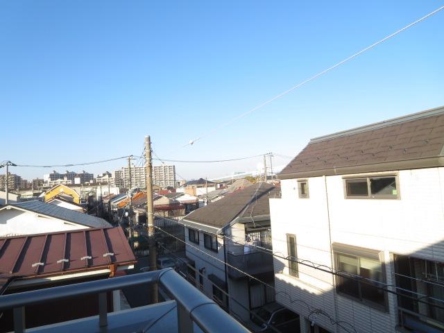 Non-living room. Indoor (11 May 2013) Shooting