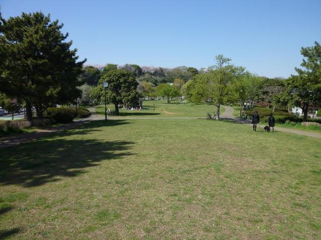 park. 762m until the new Honmoku park