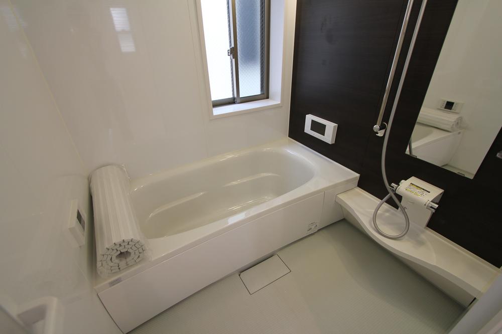 Bathroom. Indoor (September 2013) Shooting