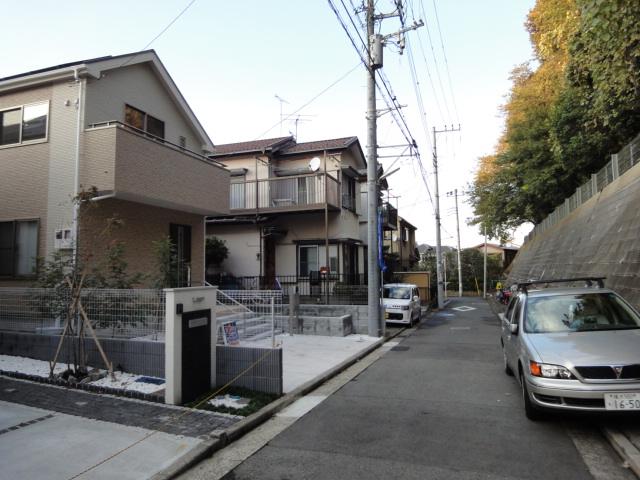 Local appearance photo. Local (11 May 2013) Shooting