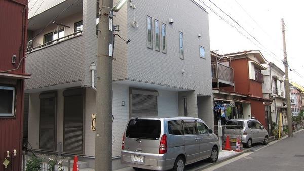 Local appearance photo