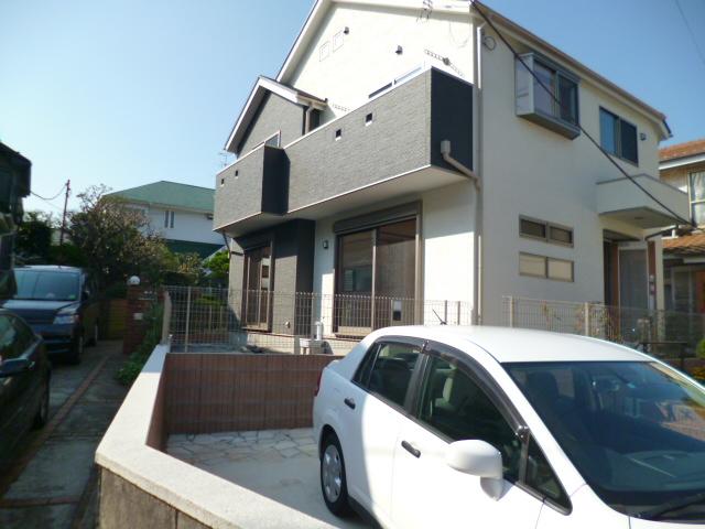 Local appearance photo. Local (11 May 2013) Shooting