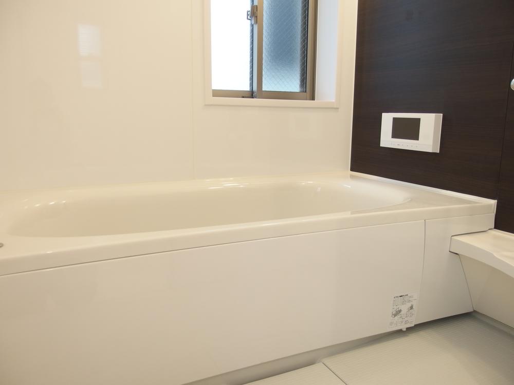 Bathroom. Indoor (September 2013) Shooting