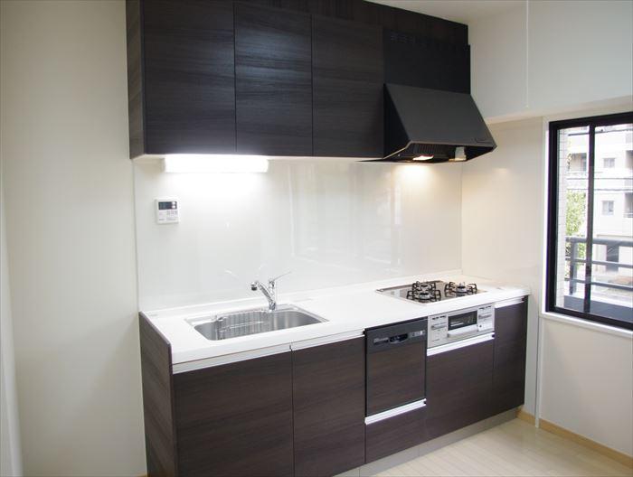 Kitchen. Calm color of the new system Kitchen