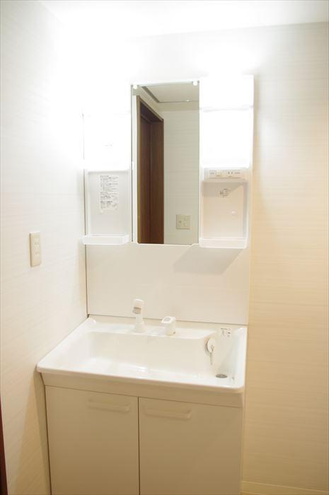 Wash basin, toilet. Wash basin full of pure white cleanliness