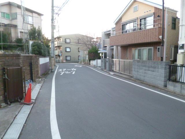 Local photos, including front road. Local (12 May 2013) Shooting