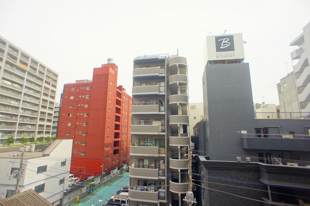 View photos from the dwelling unit. View from local (September 2013) Shooting