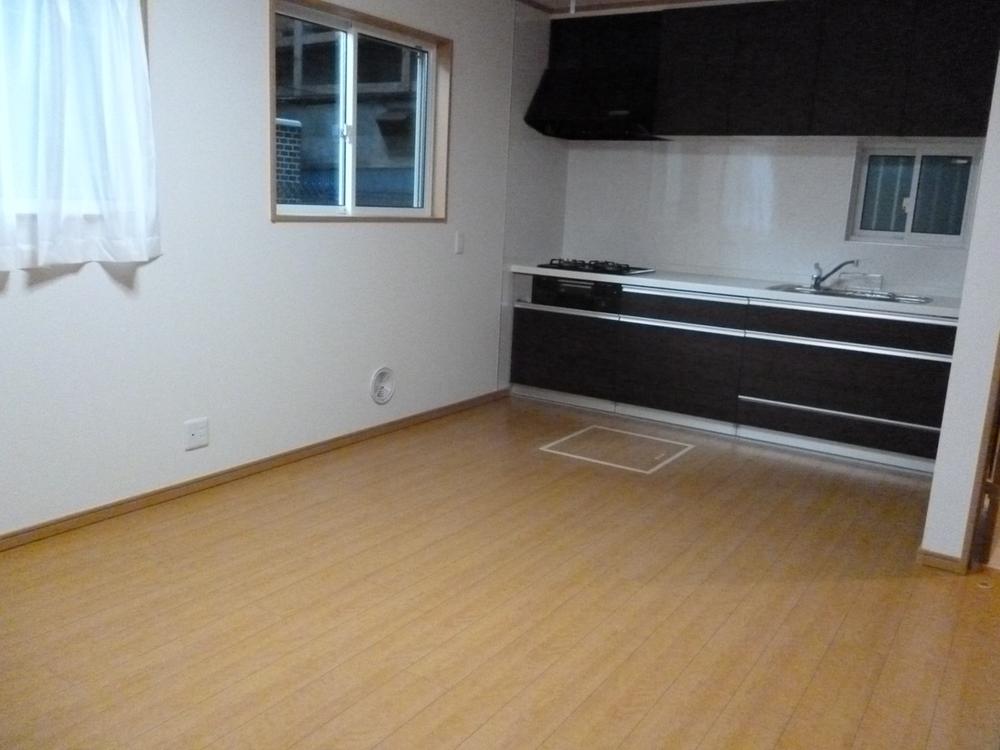 Living. Indoor (12 May 2013) Shooting