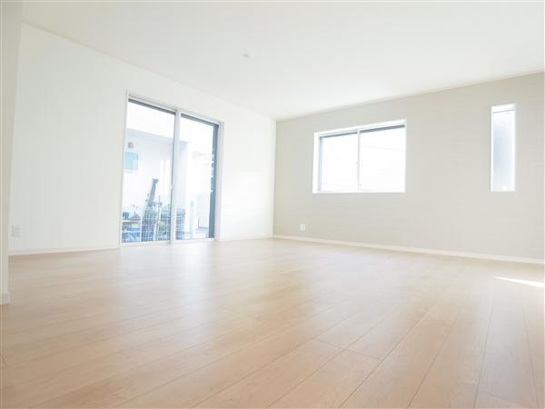 Living. Living 2013 / 12 shooting