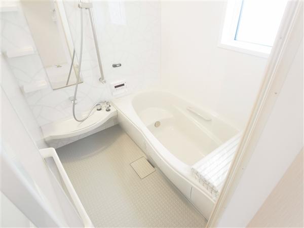 Bathroom. Bathroom 2013 / 12 shooting