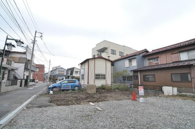 Local photos, including front road