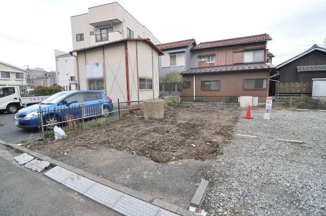 Local photos, including front road