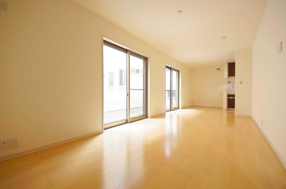 Living. Indoor (September 2013) Shooting, We are living with a hot water floor heating.