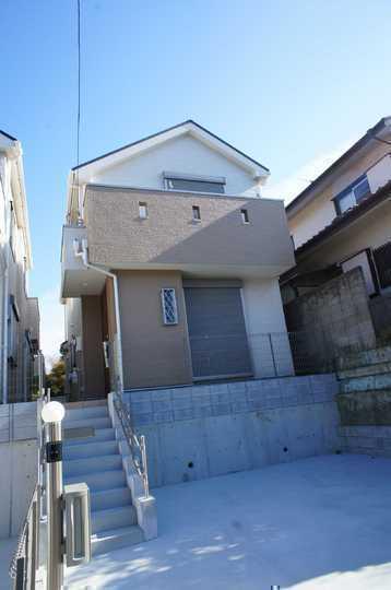 Local appearance photo. Building appearance